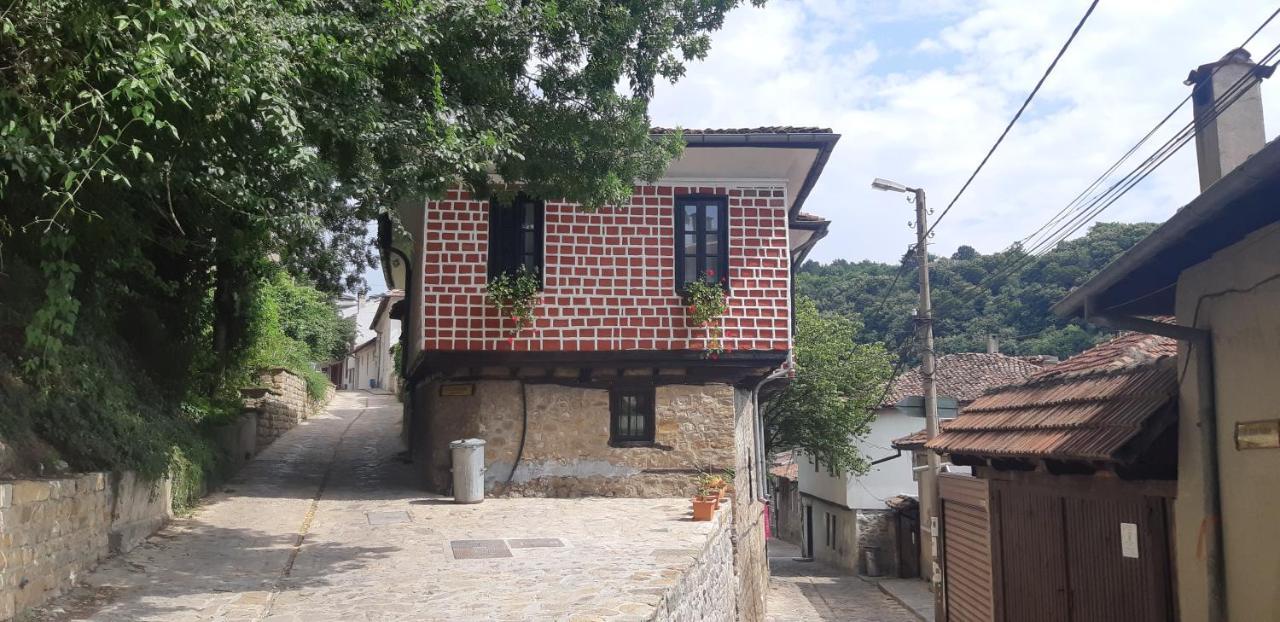 The Red Konak Veliko Tarnovo Exterior foto