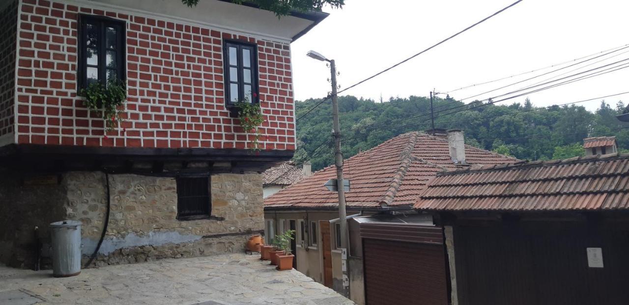 The Red Konak Veliko Tarnovo Exterior foto